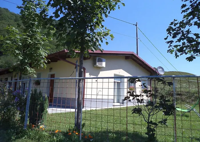 Petrin アパート トールミン