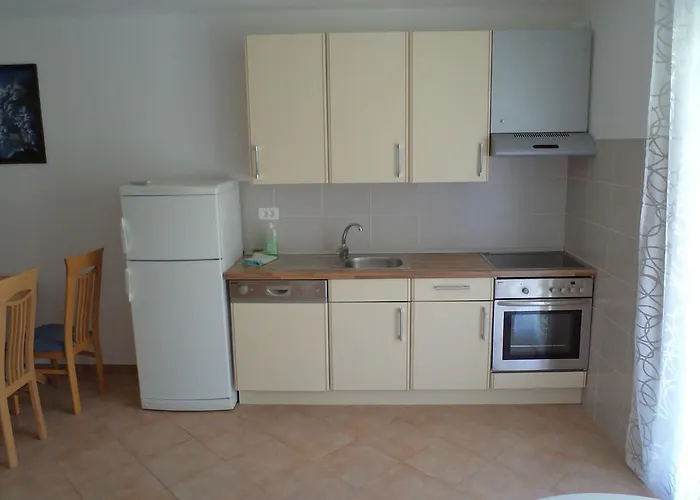 アパート Petrin *